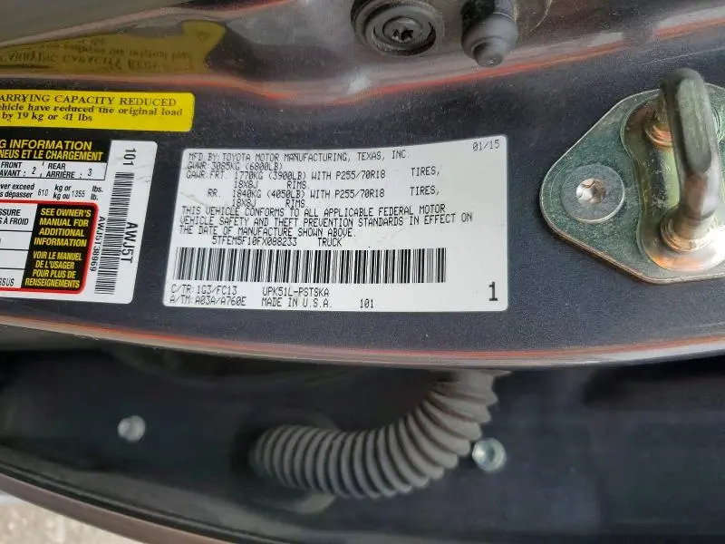2015 TOYOTA TUNDRA CREWMAX SR5  