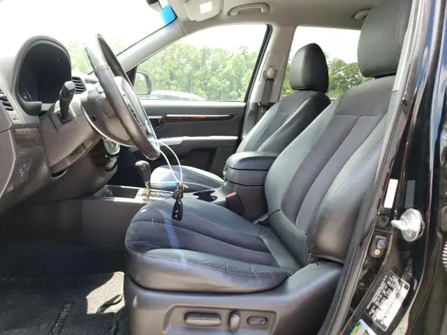 2011 HYUNDAI SANTA FE SE  