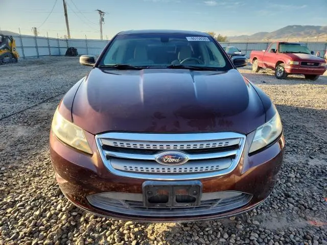 2010 FORD TAURUS SE  
