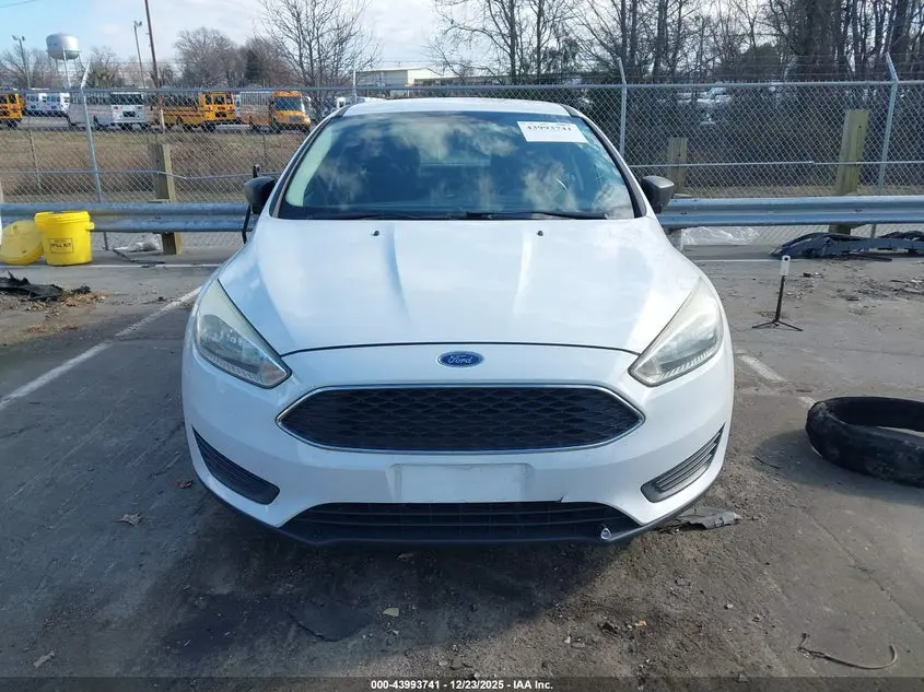 2016 FORD FOCUS S