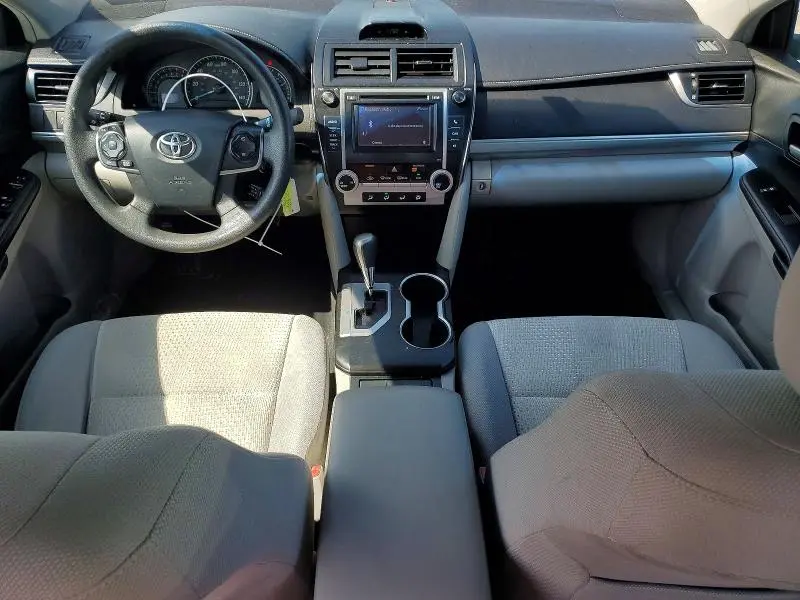 2012 TOYOTA CAMRY LE  