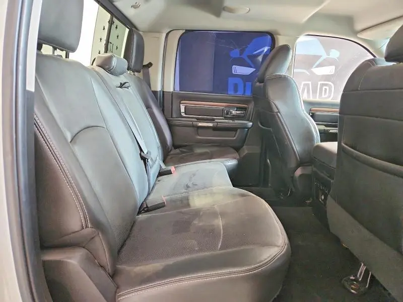 2015 RAM 1500 LARAMIE  