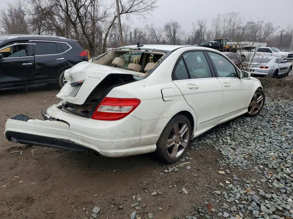2011 MERZ C 300 4MATIC  