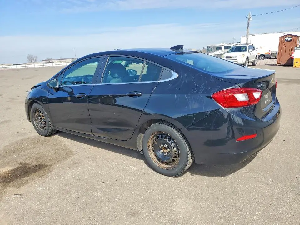 2018 CHEVROLET CRUZE LT  