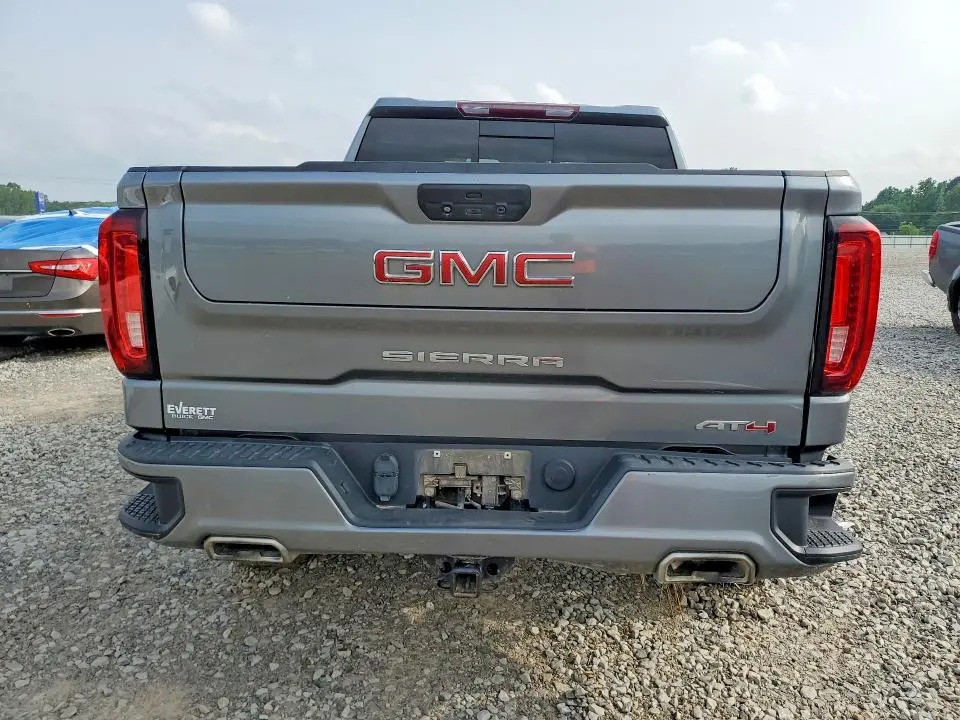 2021 GMC SIERRA K1500 AT4  