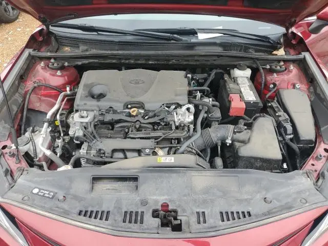 2021 TOYOTA CAMRY XLE