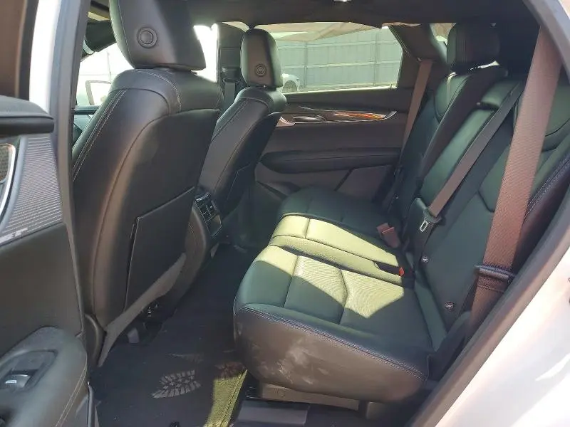 2024 CADILLAC XT5 SPORT  