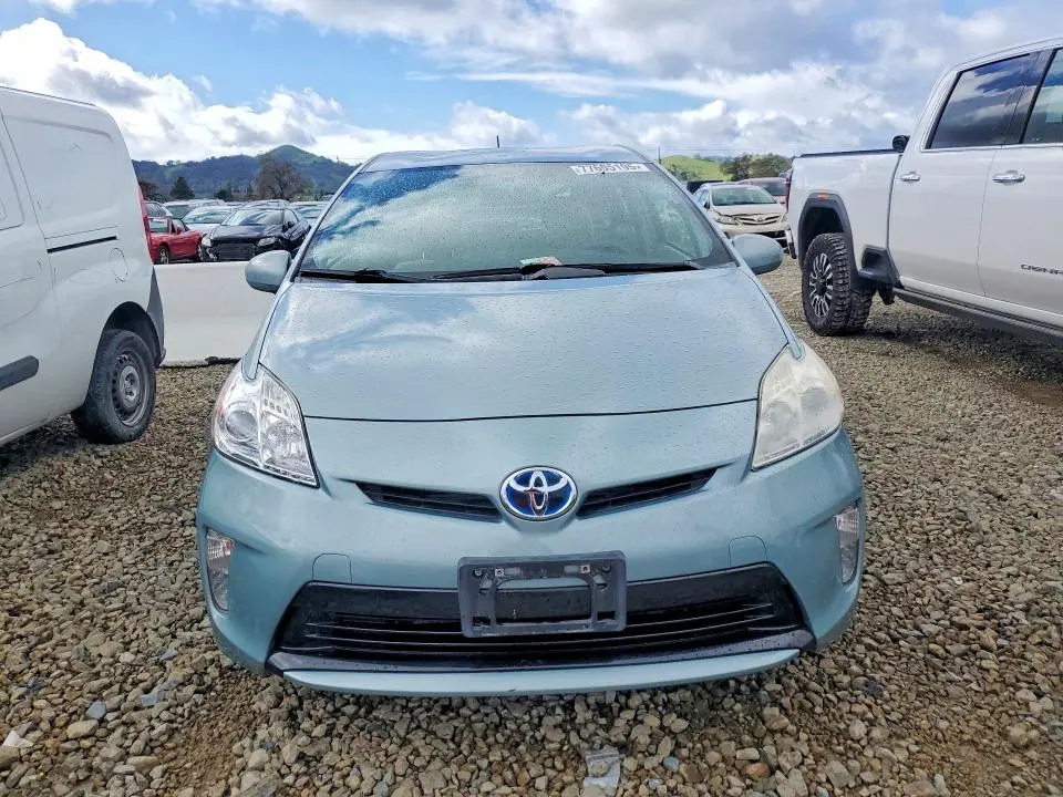 2013 TOYOTA PRIUS   