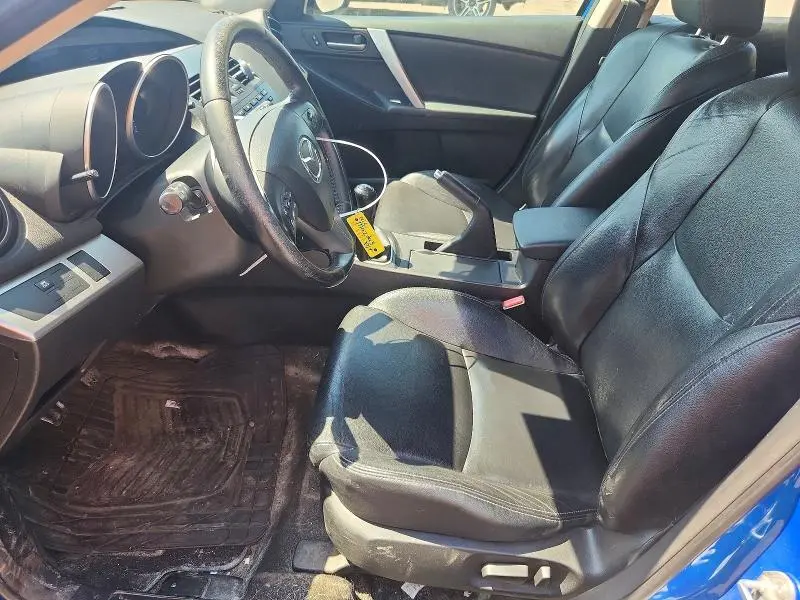 2013 MAZDA 3 I  