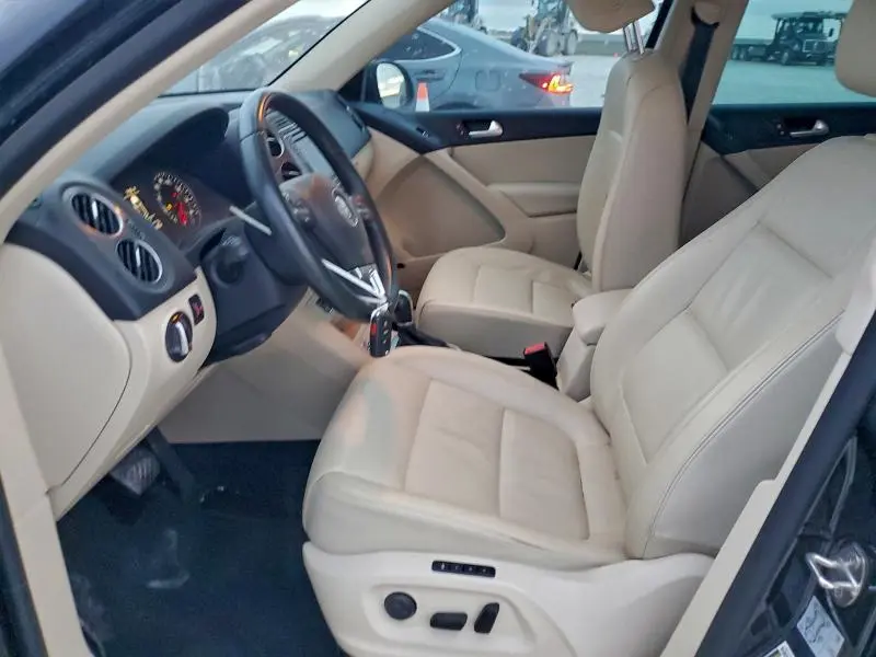 2017 VOLKSWAGEN TIGUAN SEL  