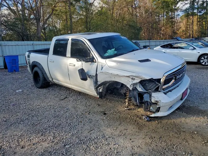 2014 RAM 1500 SPORT  