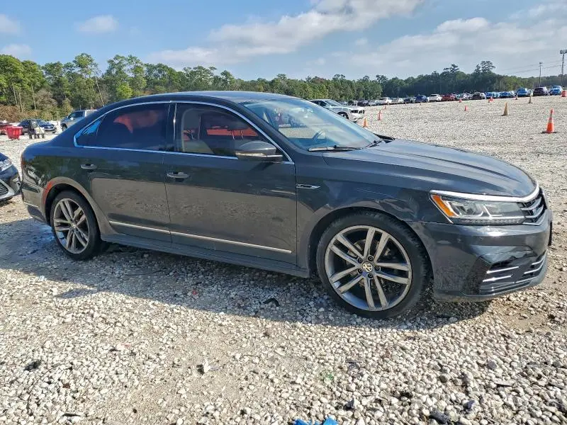 2017 VOLKSWAGEN PASSAT R-LINE  