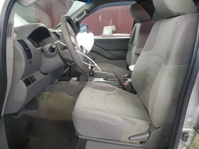 2013 NISSAN FRONTIER S  