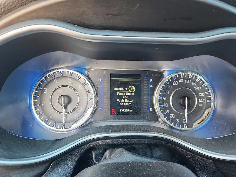 2016 CHRYSLER 200 LX  