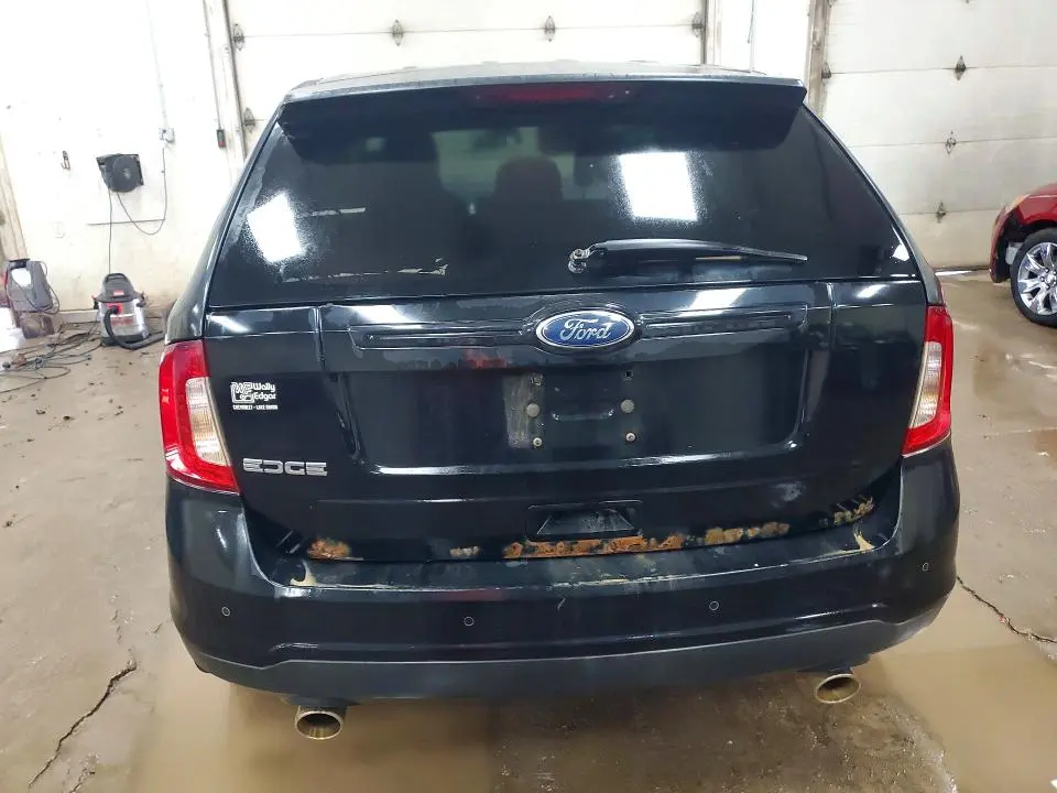 2011 FORD EDGE SE  