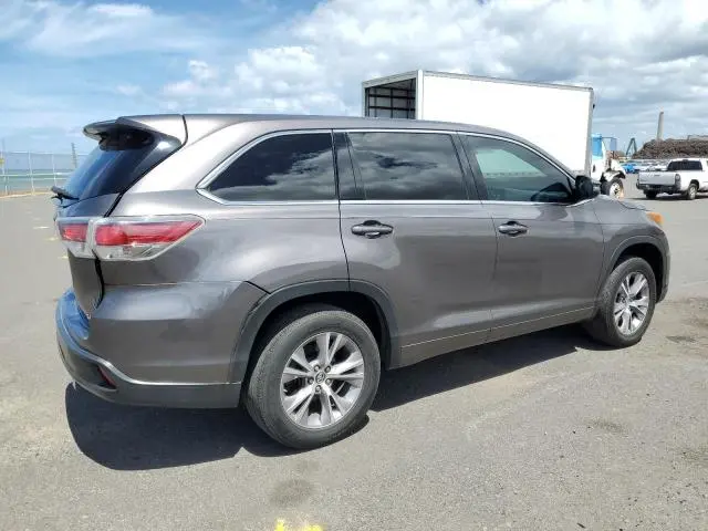 2016 TOYOTA HIGHLANDER LE  