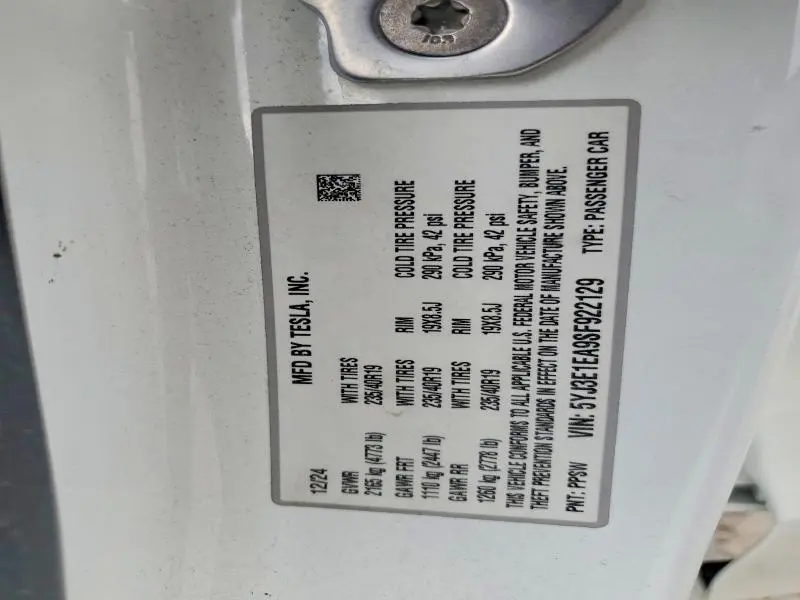 2025 TESLA MODEL 3   