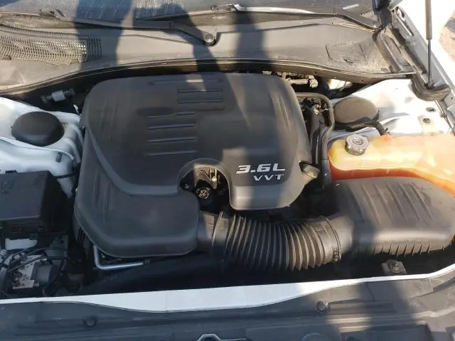 2016 CHRYSLER 300C   
