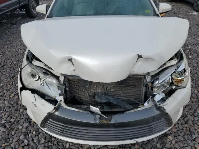 2016 TOYOTA CAMRY LE  