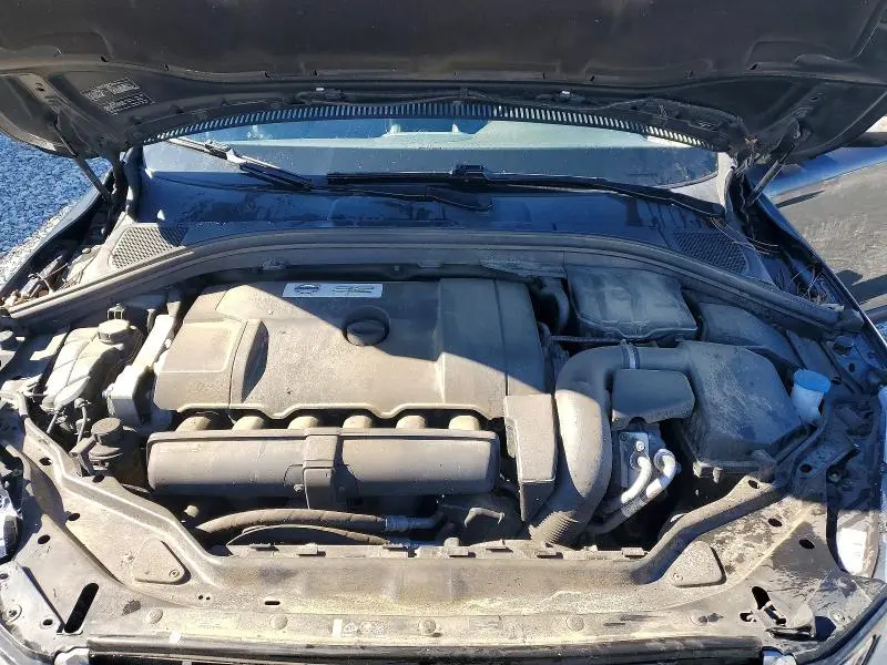 2013 VOLVO XC60 3.2  