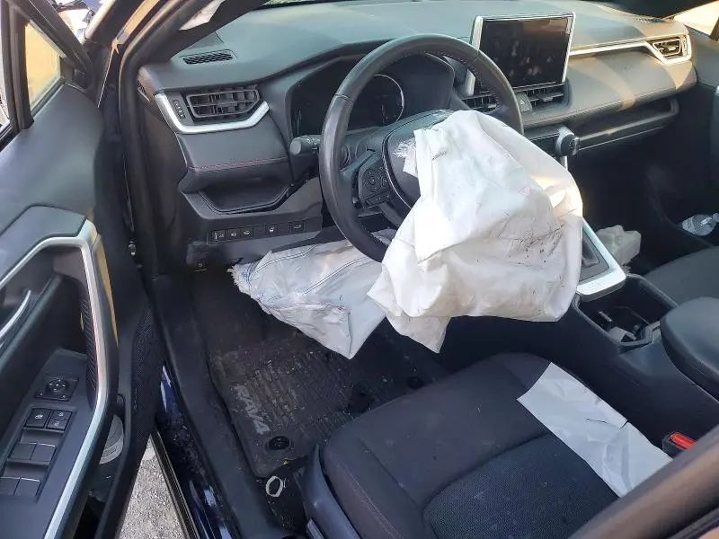 2024 TOYOTA RAV4 PRIME SE  