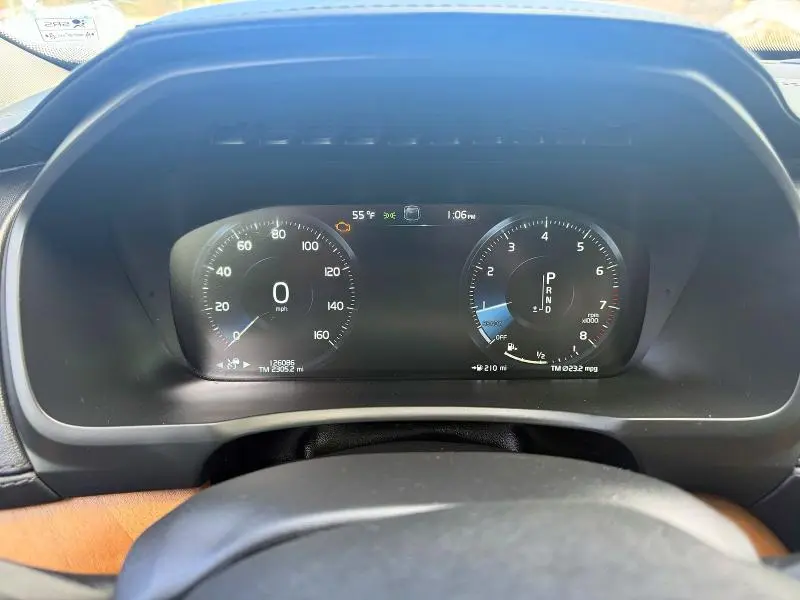 2016 VOLVO XC90 T6  