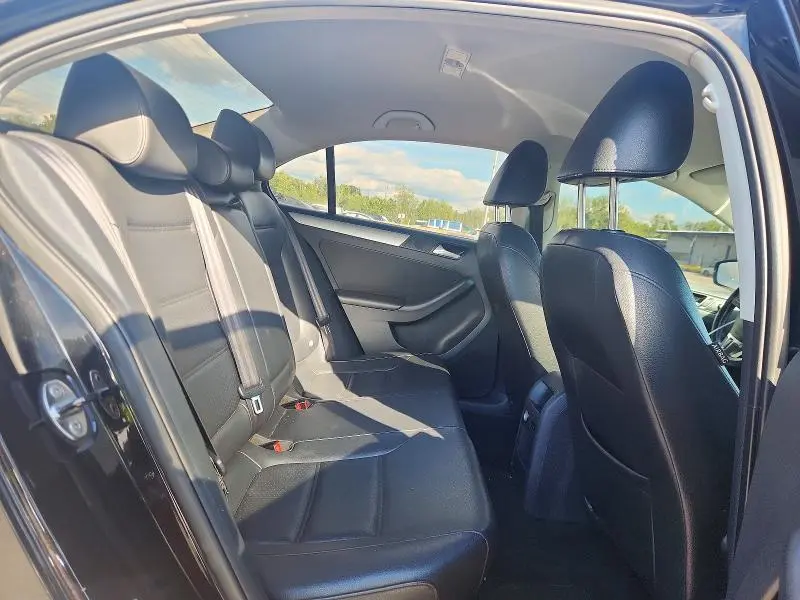 2014 VOLKSWAGEN JETTA SE  