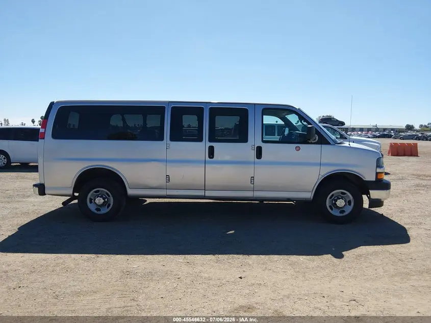 2017 CHEVROLET EXPRESS 3500 LT