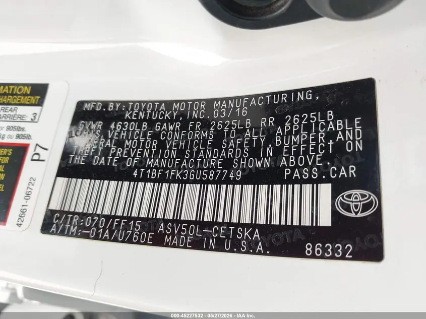 2016 TOYOTA CAMRY SE