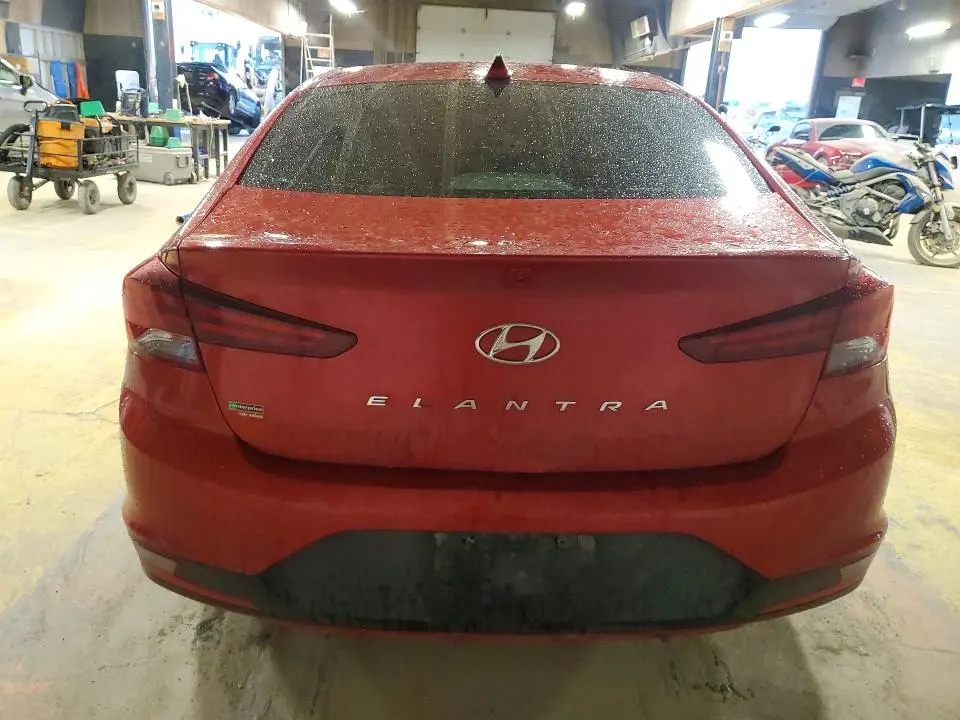 2019 HYUNDAI ELANTRA SEL  