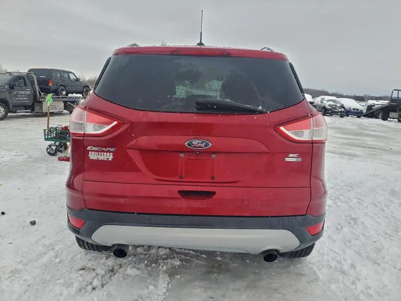 2016 FORD ESCAPE SE  