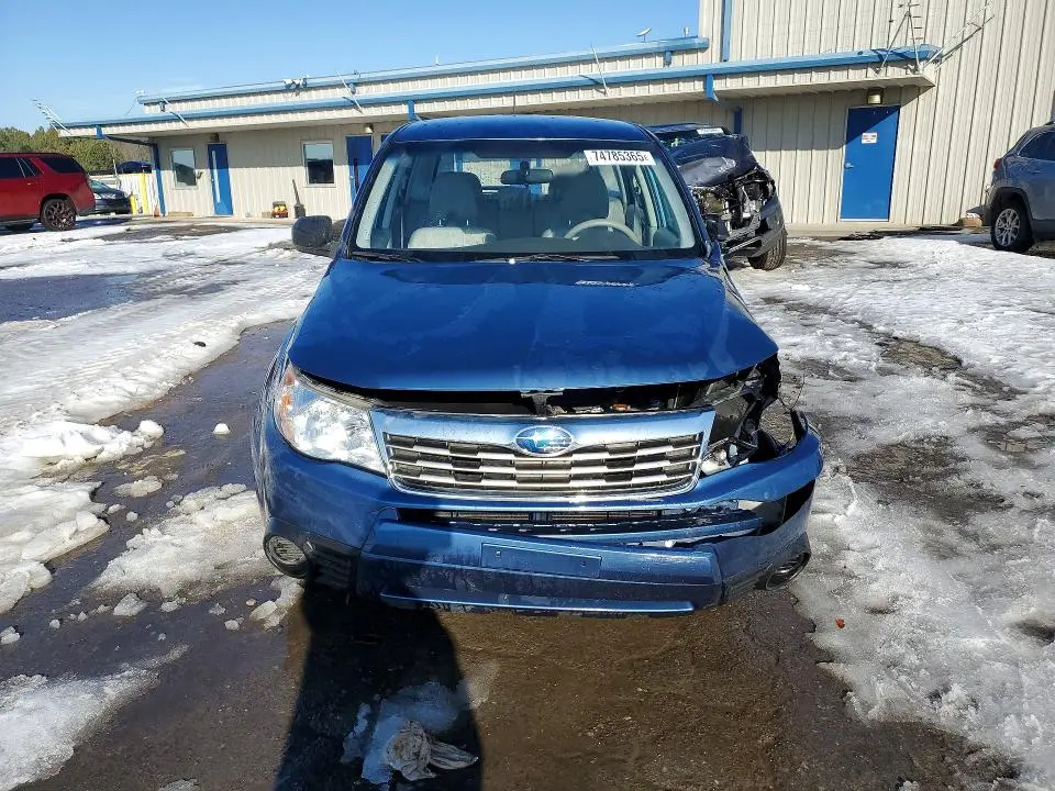 2010 SUBARU FORESTER 2.5X  