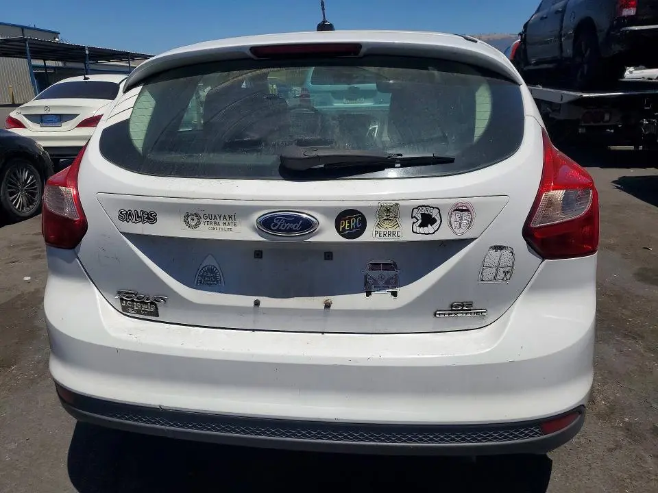 2014 FORD FOCUS SE  