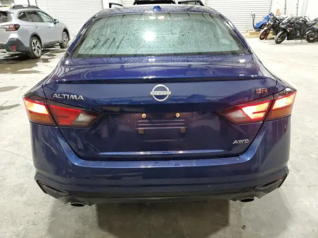 2024 NISSAN ALTIMA SR  