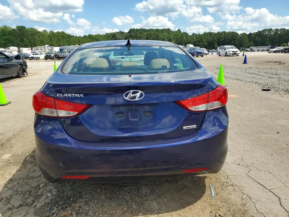 2013 HYUNDAI ELANTRA LIMITED  