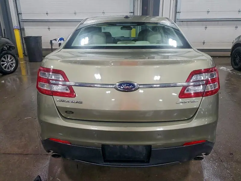 2013 FORD TAURUS LIMITED  