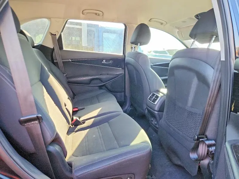 2020 KIA SORENTO LX  
