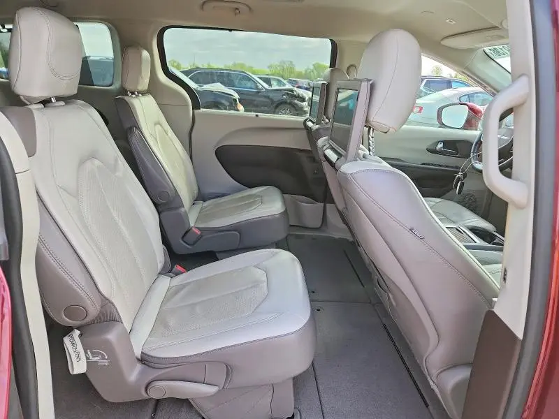 2019 CHRYSLER PACIFICA TOURING L PLUS  
