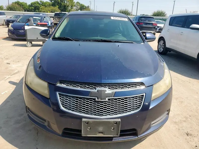 2011 CHEVROLET CRUZE LT  