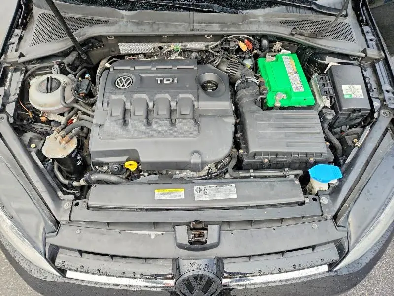 2015 VOLKSWAGEN GOLF TDI  
