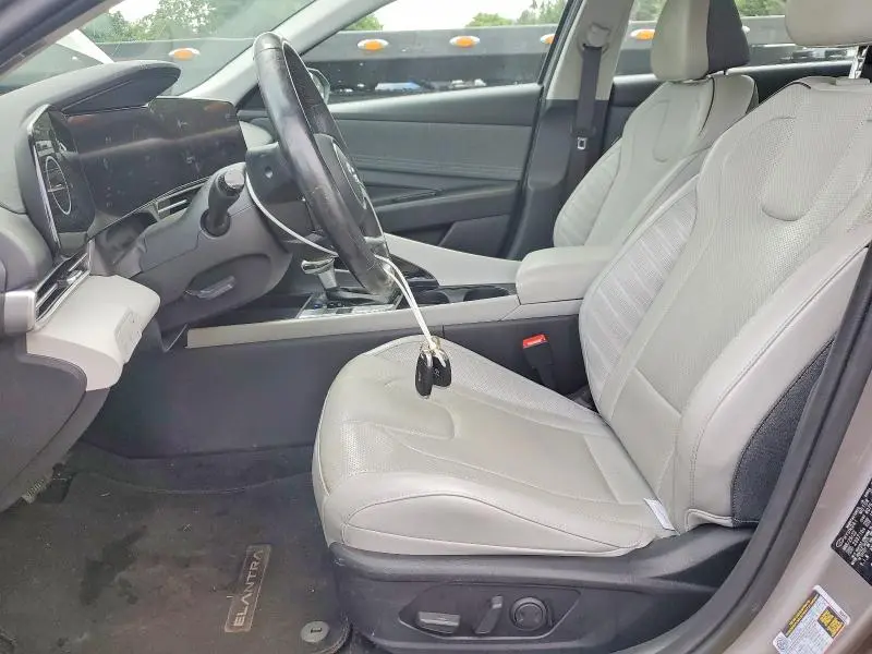 2022 HYUNDAI ELANTRA LIMITED  
