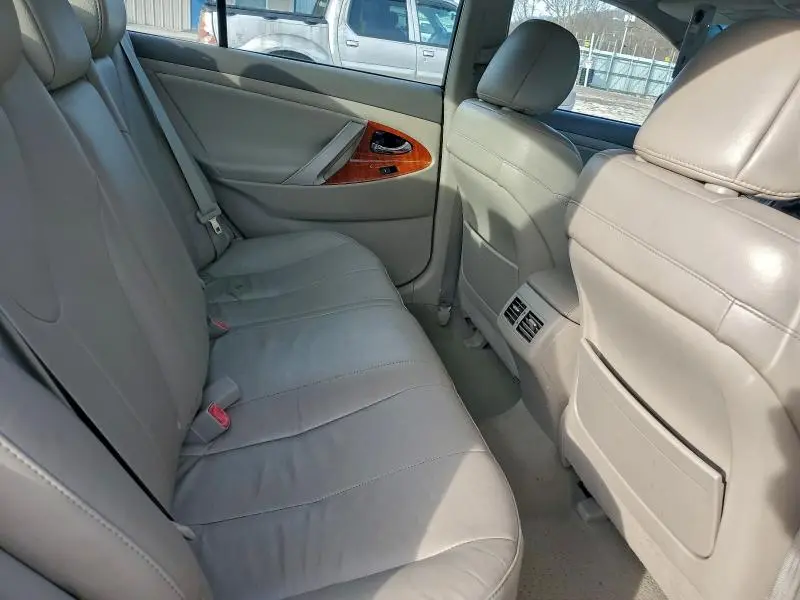 2010 TOYOTA CAMRY BASE  