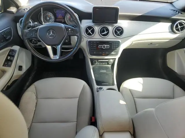 2015 MERCEDES-BENZ GLA 250