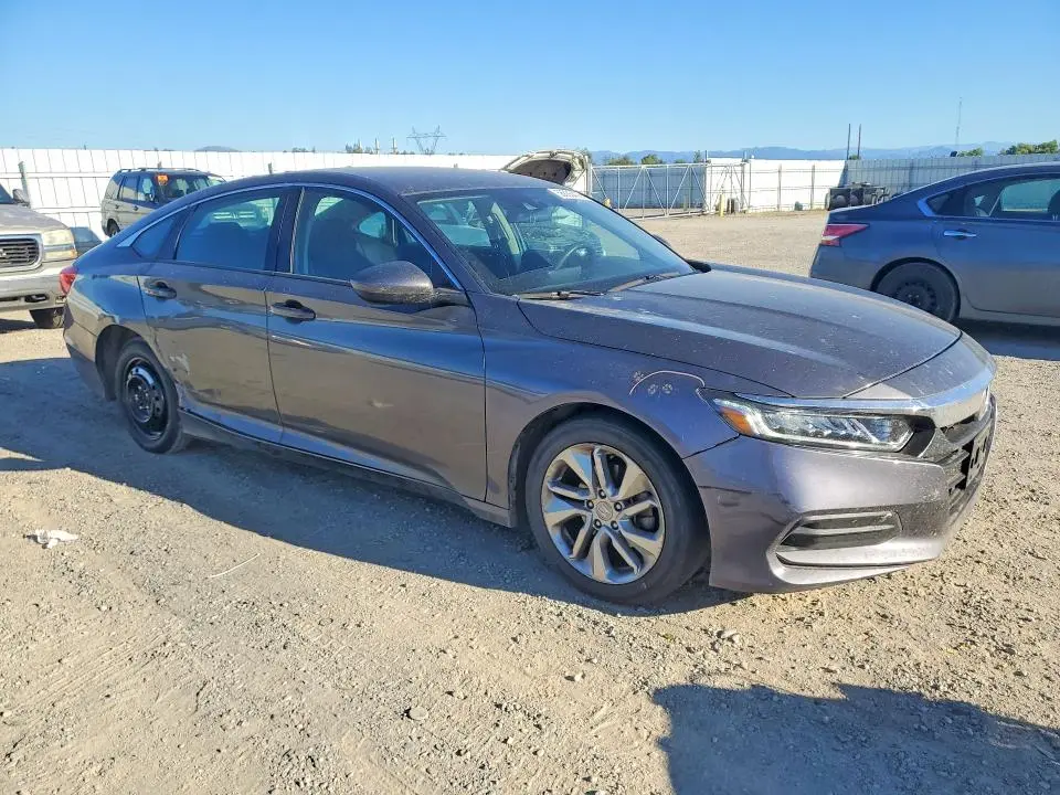2018 HONDA ACCORD LX  