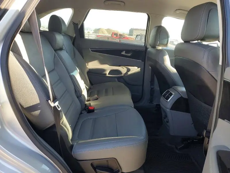 2016 KIA SORENTO EX  