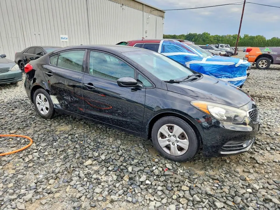 2016 KIA FORTE LX  