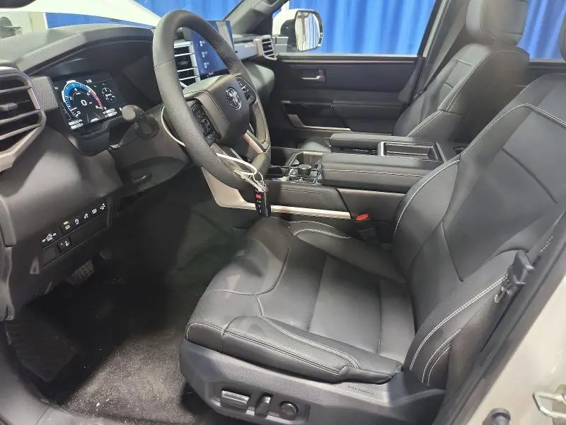 2026 TOYOTA TUNDRA CREWMAX LIMITED  