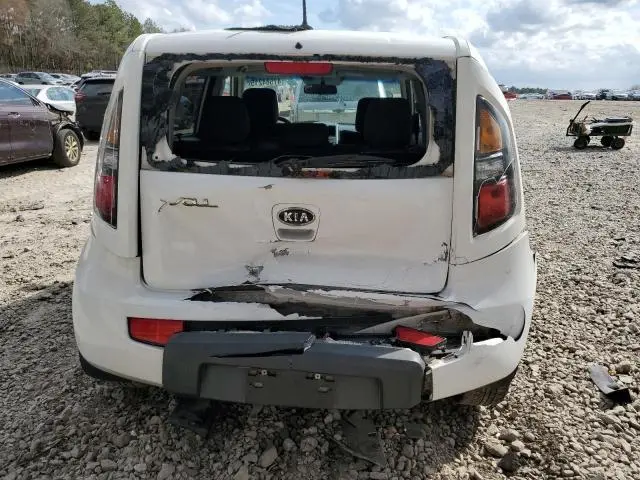 2011 KIA SOUL +  
