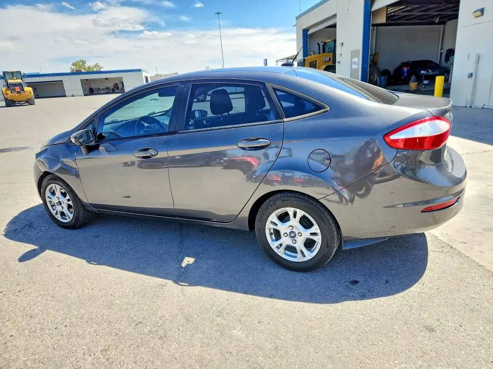 2016 FORD FIESTA SE  