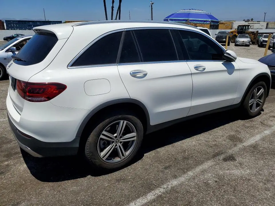 2020 MERCEDES-BENZ GLC 300  
